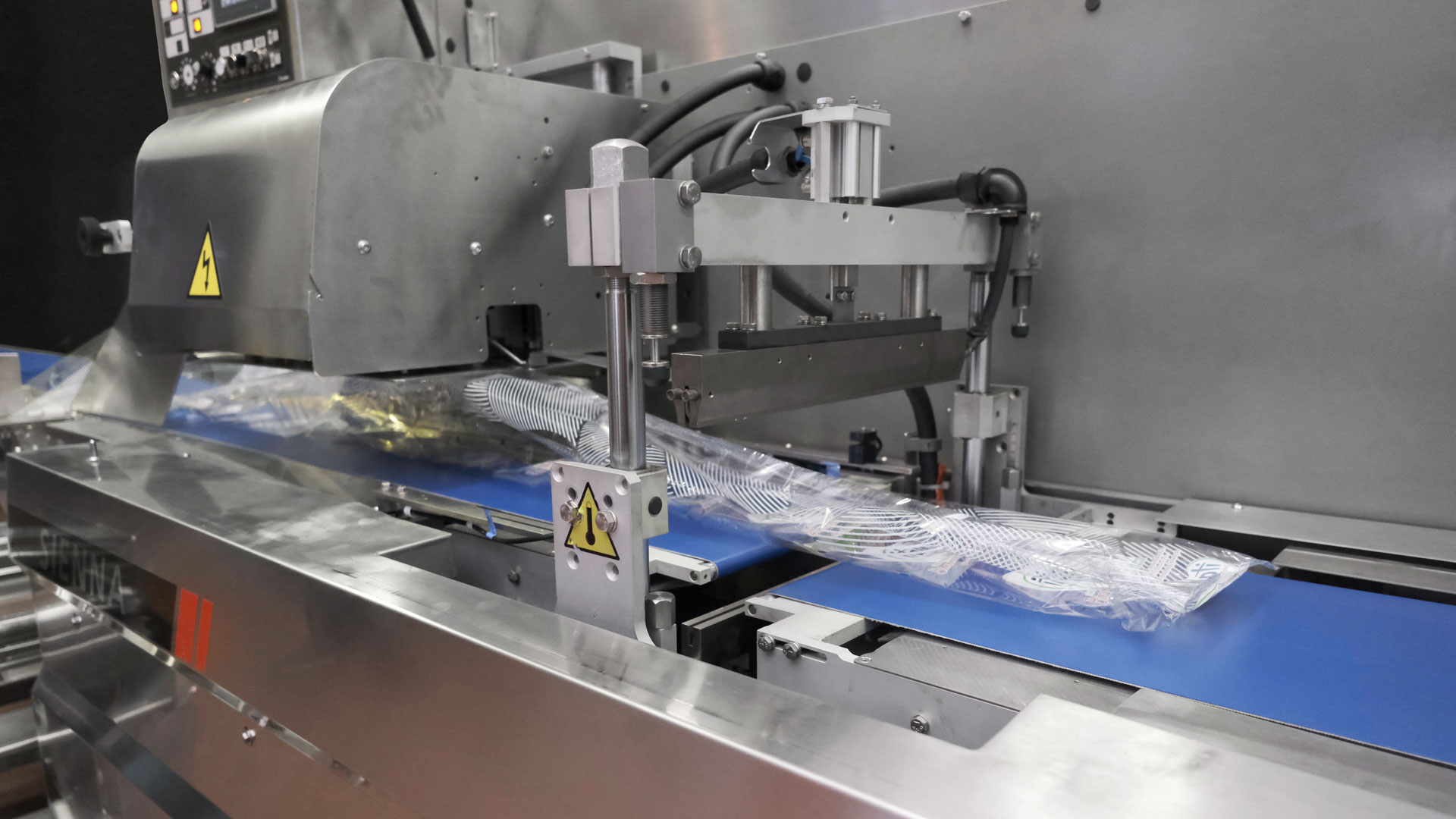 brokerpack_UlmaSienna_008